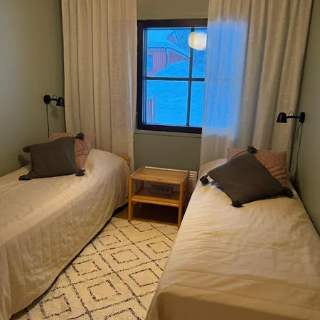 Lägenhet Cozy And Newly Renovated, Single-level In