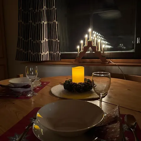 Cozy And Newly Renovated, Single-level In