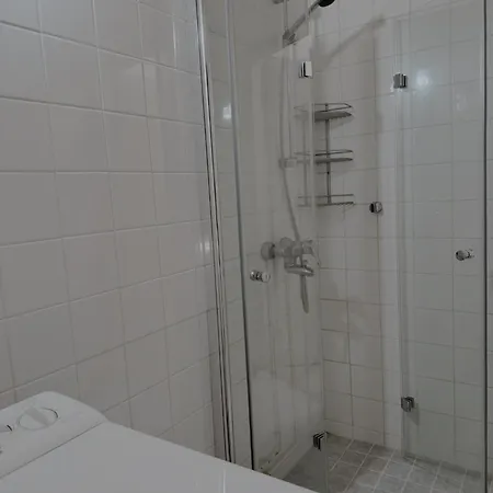 Cozy And Newly Renovated, Single-level In